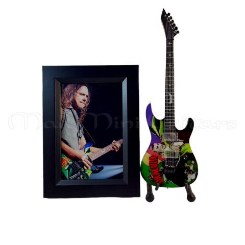 Kirk Hammett - Metallica Custom Dracula Mini Guitar Set with 4×6 Framed Photo